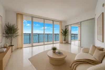 1750 N Bayshore Dr #2001, Miami: photo 1 of 39
