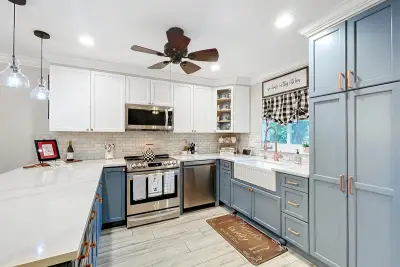 3060 Holiday Springs Blvd #312, Margate: photo 1 of 43