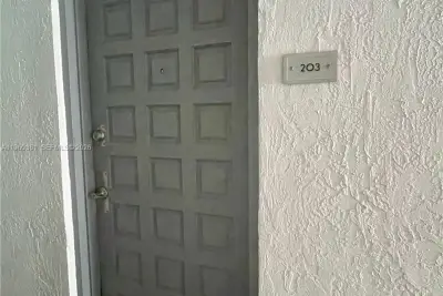 700 NE 63rd St #D203, Miami: photo 1 of 36