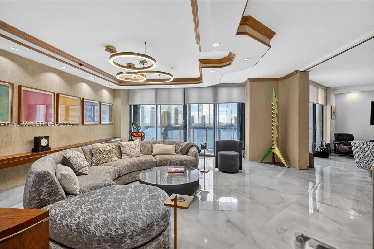 4000 Island Blvd #2602, Aventura: photo 1 of 42