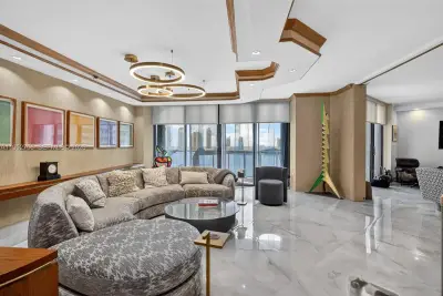 4000 Island Blvd #2602, Aventura: photo 1 of 42