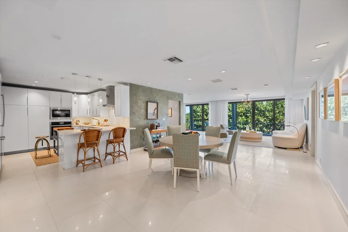2275 S Ocean Blvd #307n & C10n, Palm Beach: photo 1 of 27