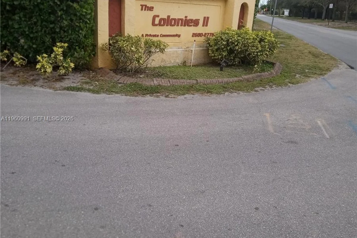 2747 NW 47th Ln #3006, Lauderdale Lakes: photo 1 of 23