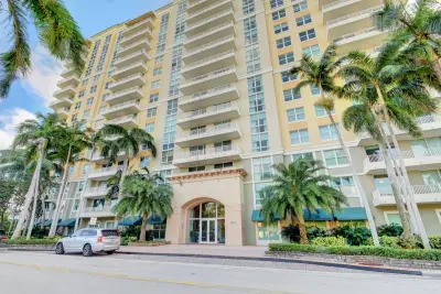 625 Casa Loma Blvd #403, Boynton Beach: photo 1 of 75