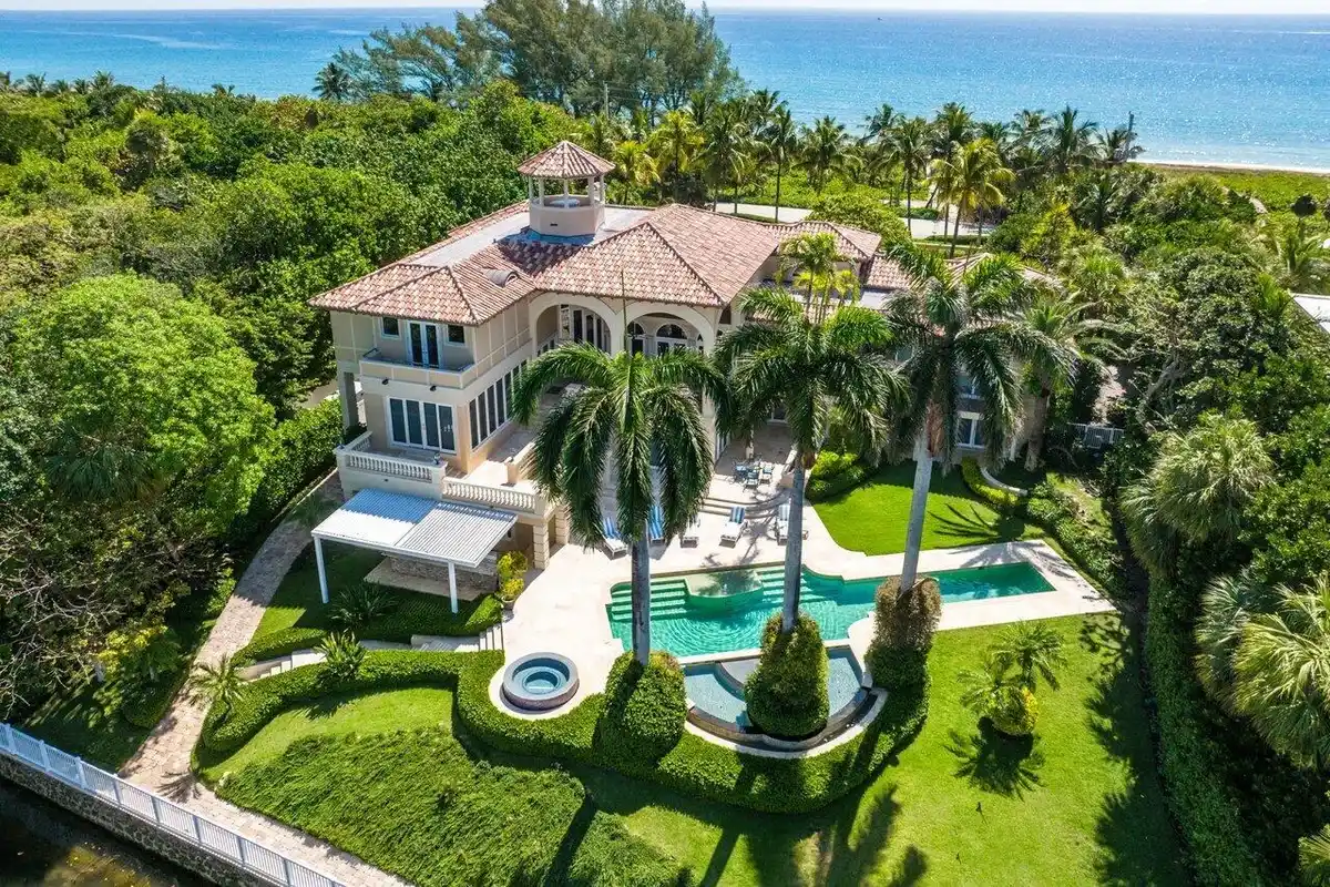 1880 S Ocean Blvd, Manalapan: photo 1 of 41