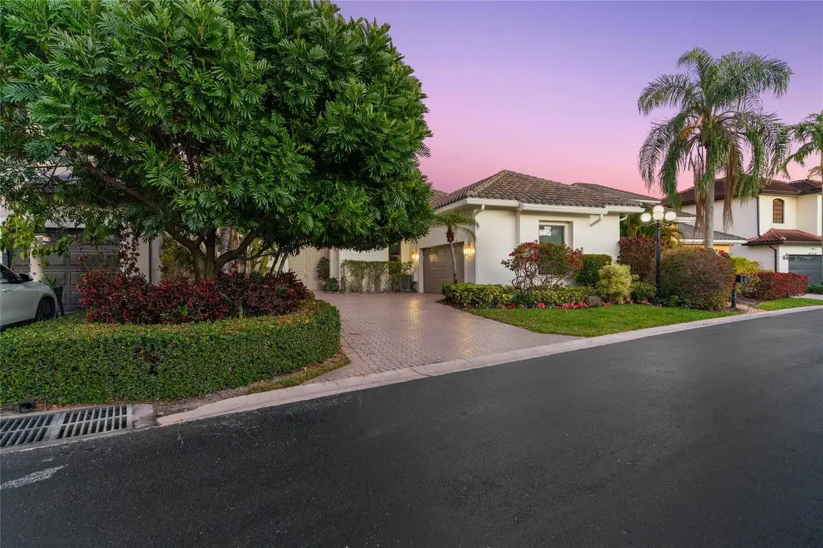22722 El Dorado Dr, Boca Raton: photo 1 of 51