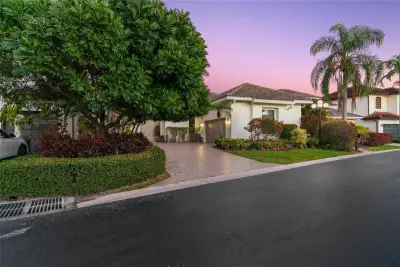 22722 El Dorado Dr, Boca Raton: photo 1 of 51
