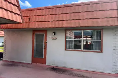 277 Seville L, Delray Beach: photo 1 of 36