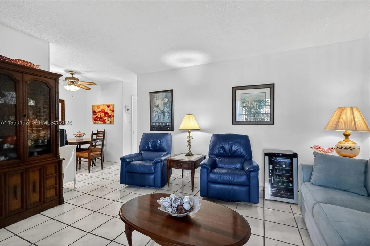 16901 NE 13th Ave #108, Miami: photo 1 of 28