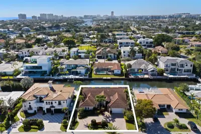 520 Phillips Dr, Boca Raton: photo 1 of 12