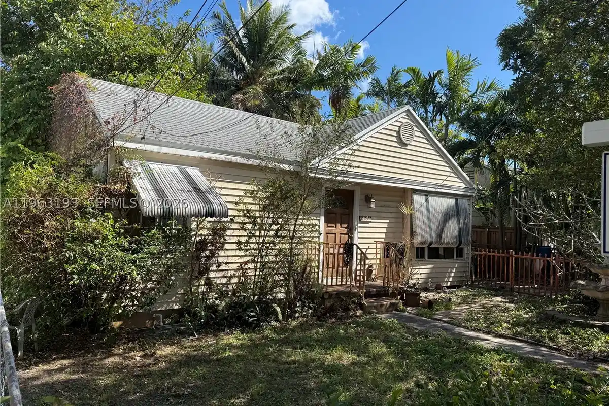 4125 SW 62nd Ave, South Miami: photo 1 of 1