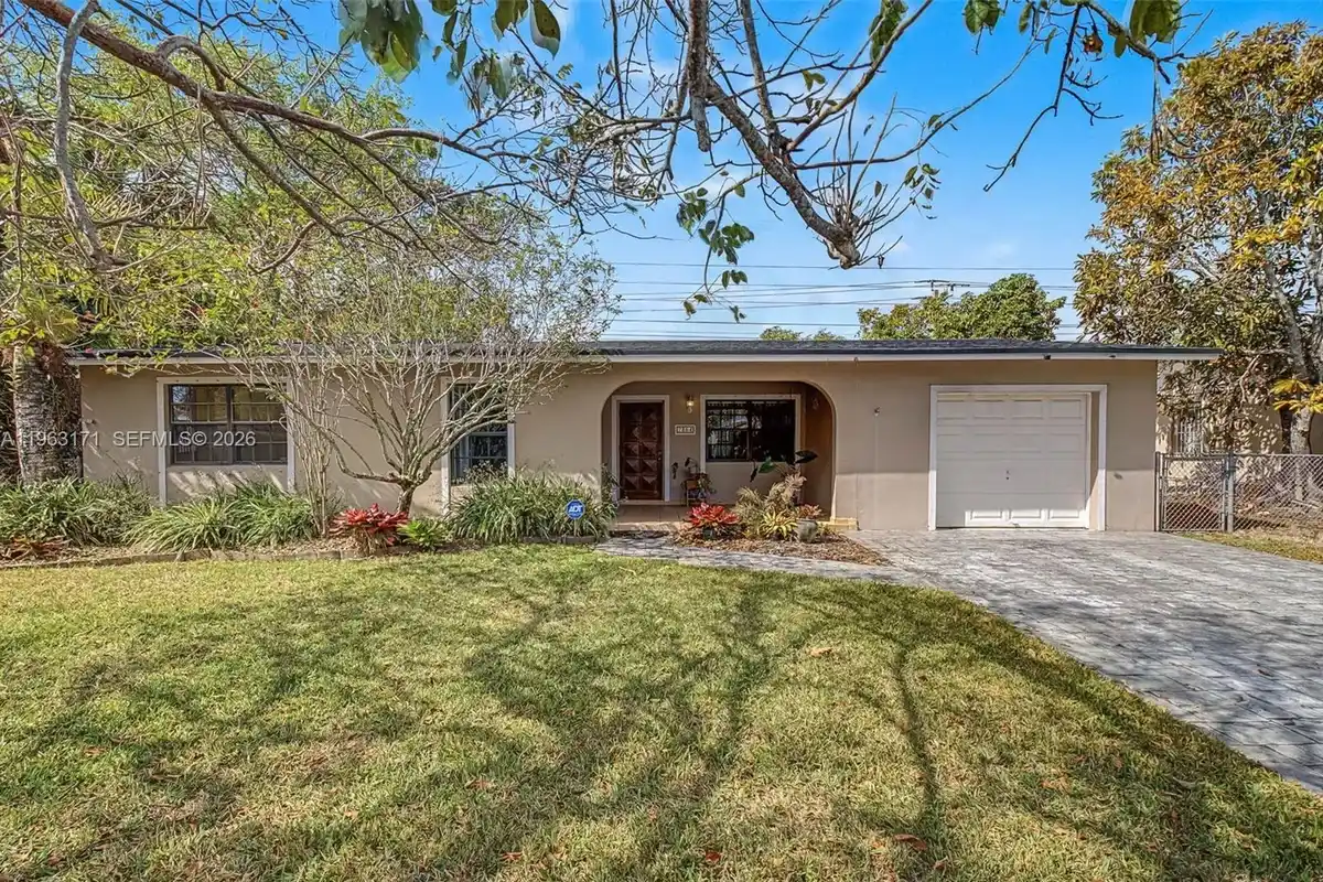 7354 SW 135th Ct, Miami: photo 1 of 41