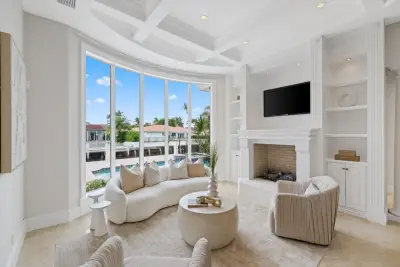 501 Golden Harbour Dr, Boca Raton: photo 1 of 52