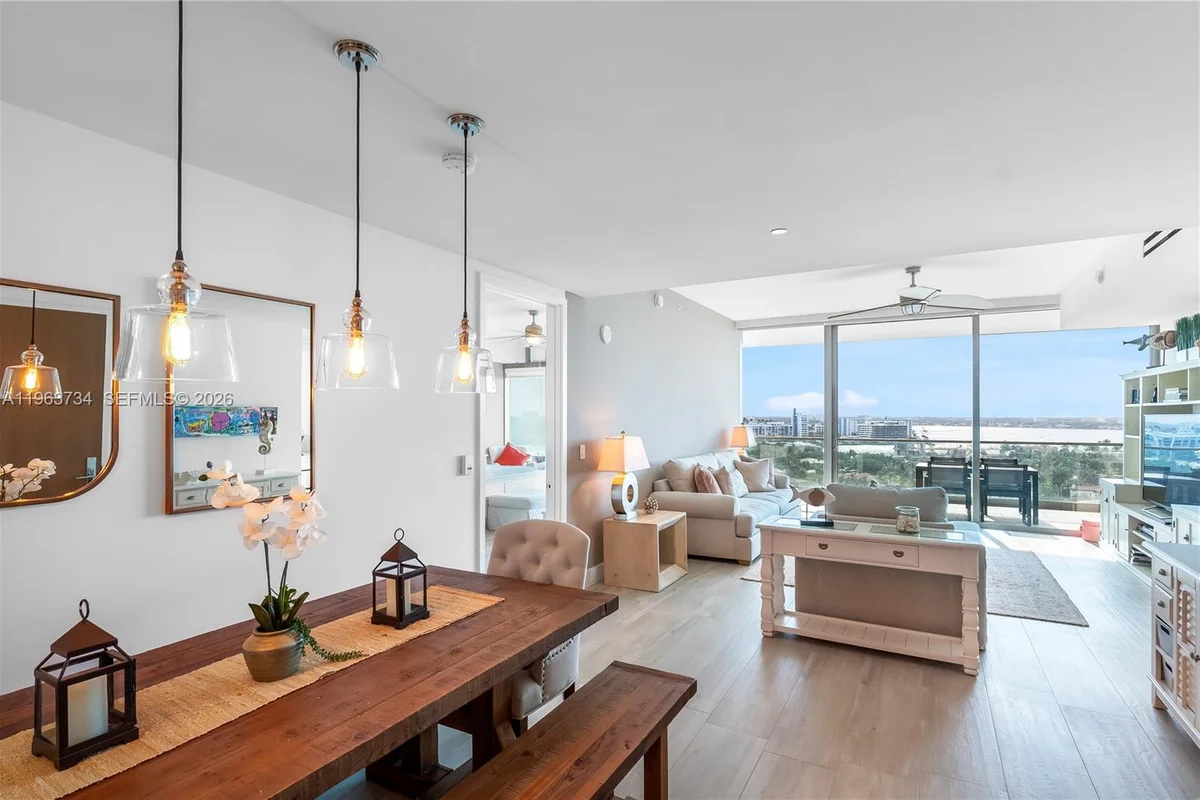10201 Collins Ave #1205, Bal Harbour: photo 1 of 24