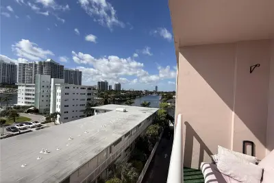 3161 S Ocean Dr #608, Hallandale Beach: photo 1 of 17