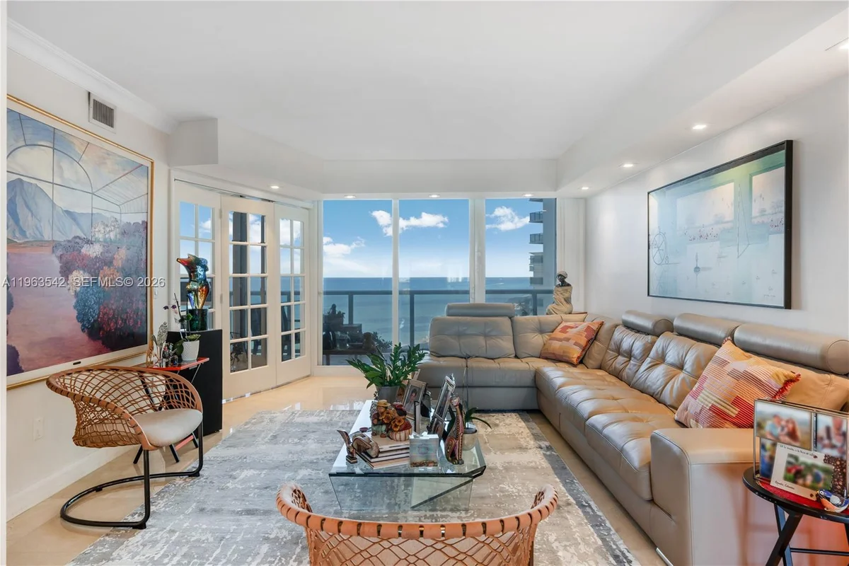 19333 E Collins Ave #1202, Sunny Isles Beach: photo 1 of 38