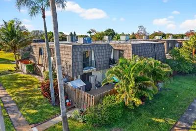 1545 W Forest Lakes Cir W #B, West Palm Beach: photo 1 of 51