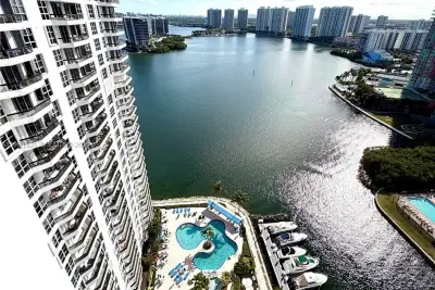 3530 Mystic Pointe Dr #2605, Aventura: photo 1 of 35