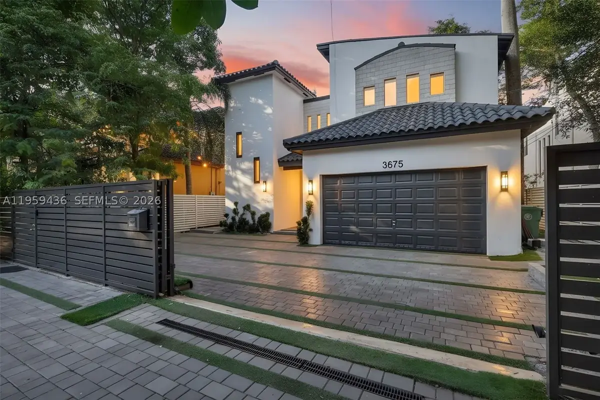 3675 Loquat Ave, Miami: photo 1 of 64