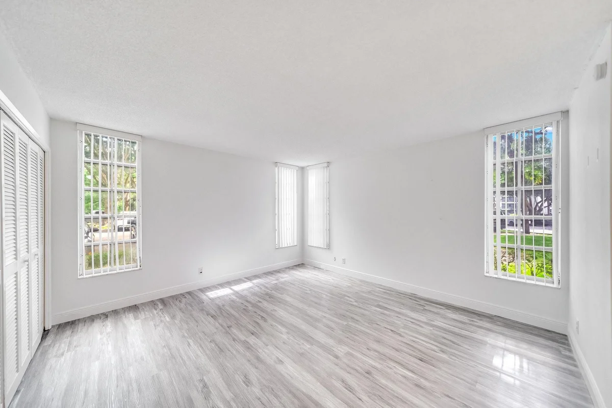 2601 S Course Dr #111, Pompano Beach: photo 1 of 39