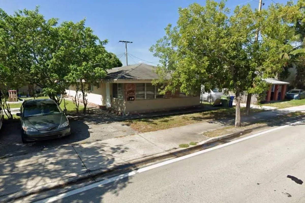 510 NW 13th St, Fort Lauderdale: photo 1 of 25