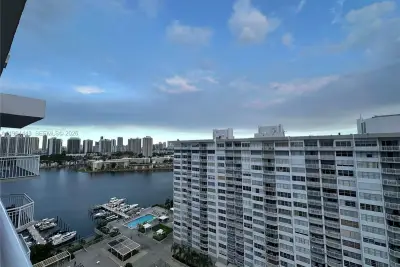 18051 Biscayne Blvd #PH05, Aventura: photo 1 of 24