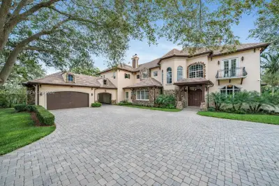 12270 SW 45th St, Miami: photo 1 of 46