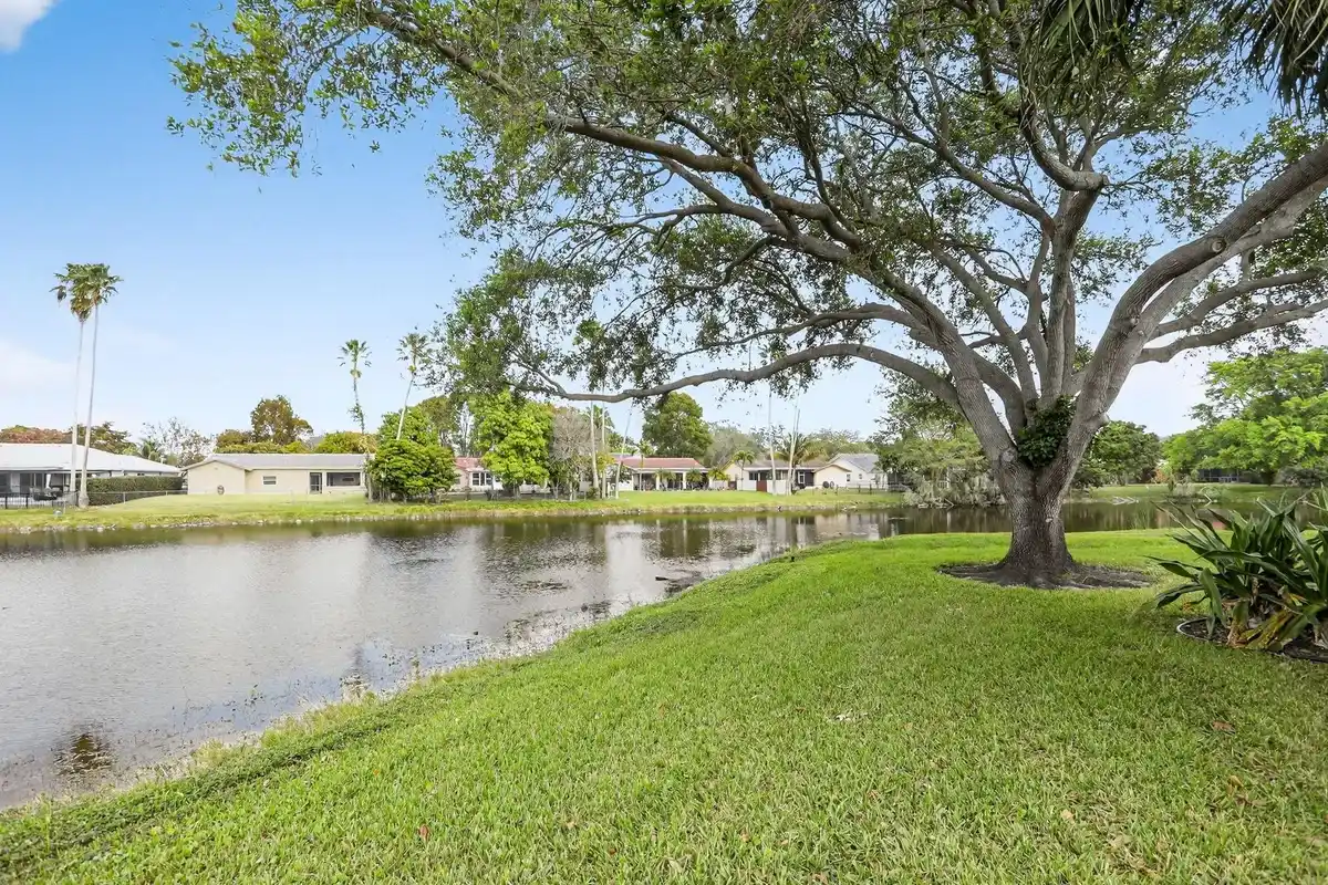 11477 NW 39th Ct #307-1, Coral Springs: photo 1 of 19
