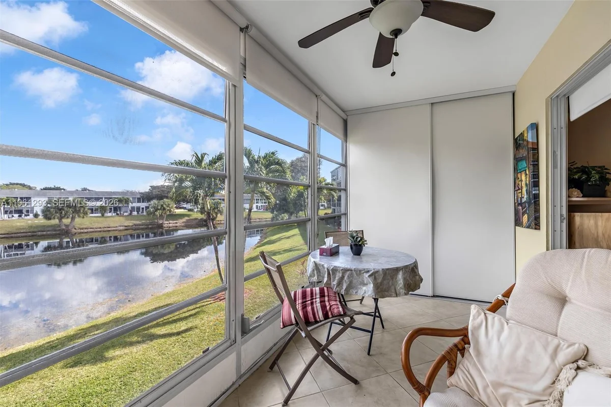 2051 N Newport N, Deerfield Beach: photo 1 of 30