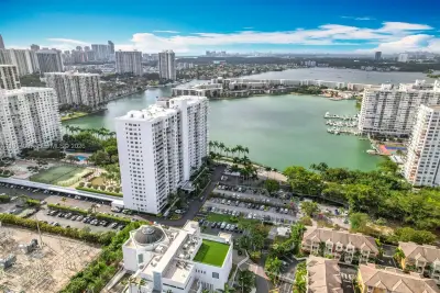 2801 NE 183rd St #1504W, Aventura: photo 1 of 57