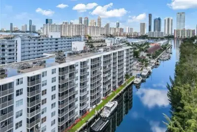 3660 NE 166th St #609, North Miami Beach: photo 1 of 17