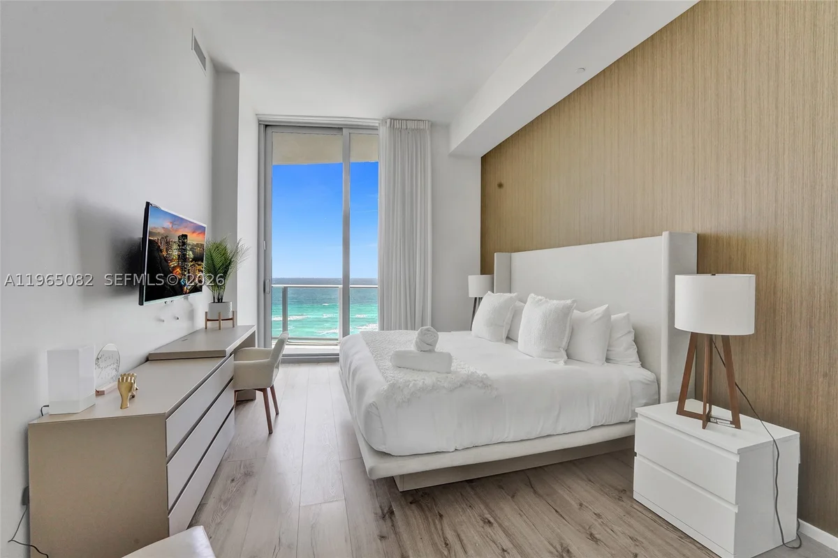 4111 S Ocean Dr #603, Hollywood: photo 1 of 33