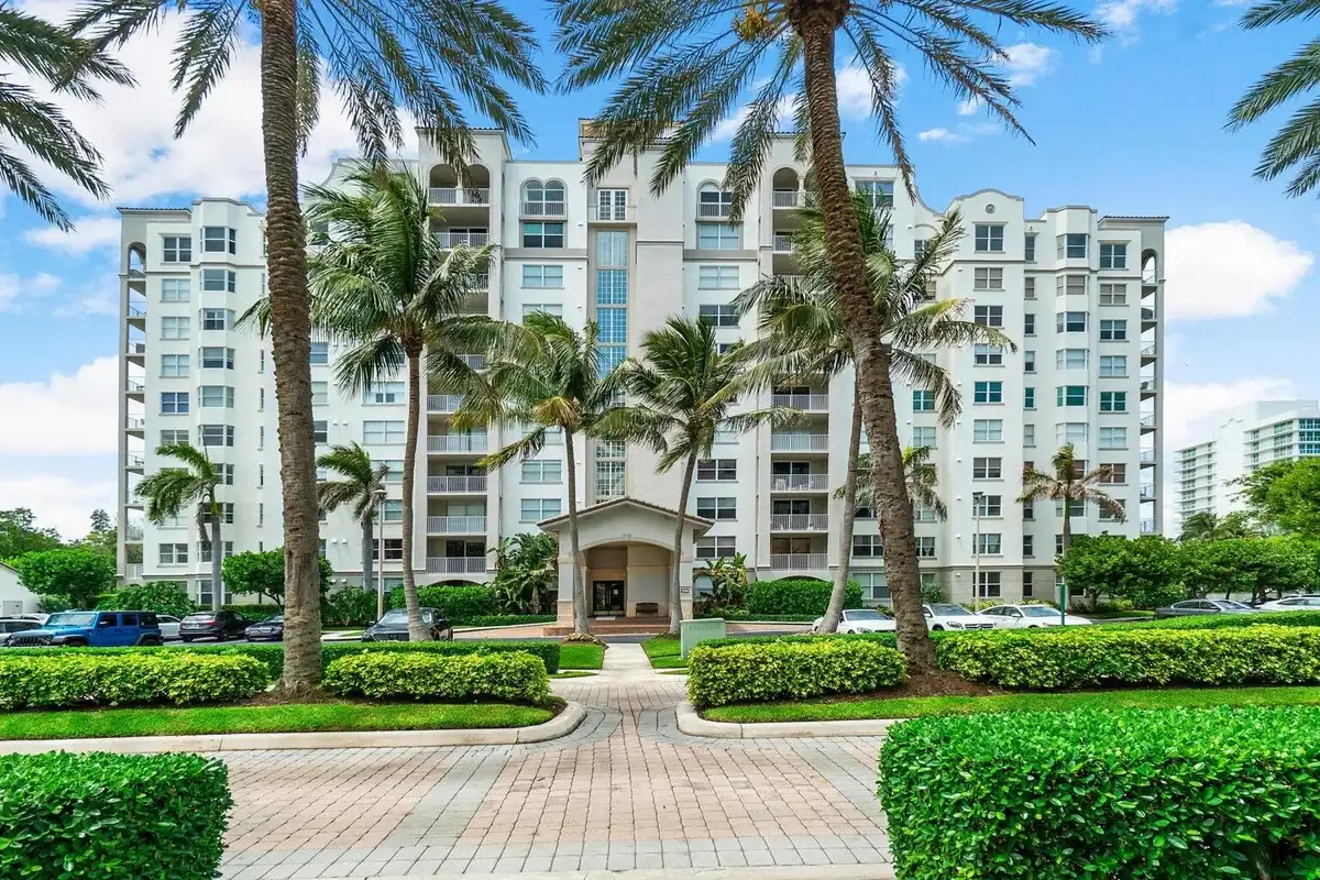3606 S Ocean Blvd #402, Highland Beach: photo 1 of 36