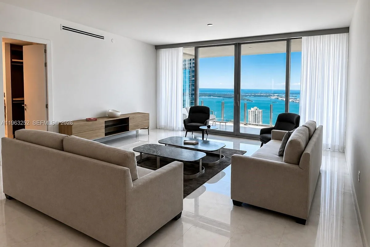 300 Biscayne Blvd Way #4404, Miami: photo 1 of 76