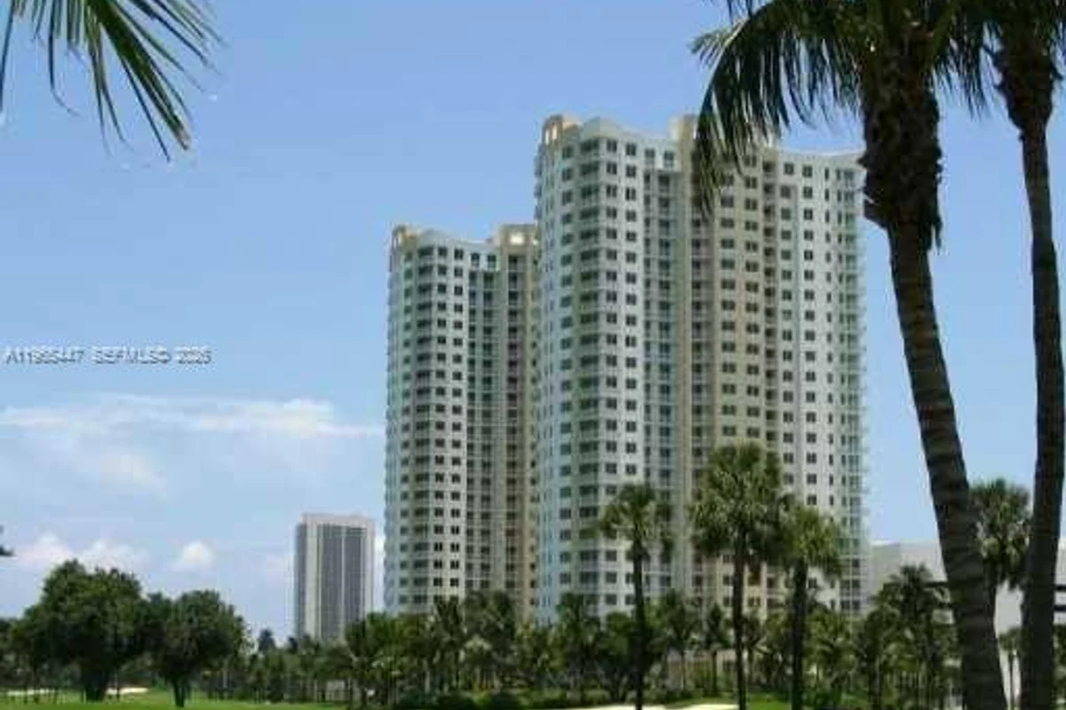 1755 E Hallandale Beach Blvd #406E, Hallandale Beach: photo 1 of 17