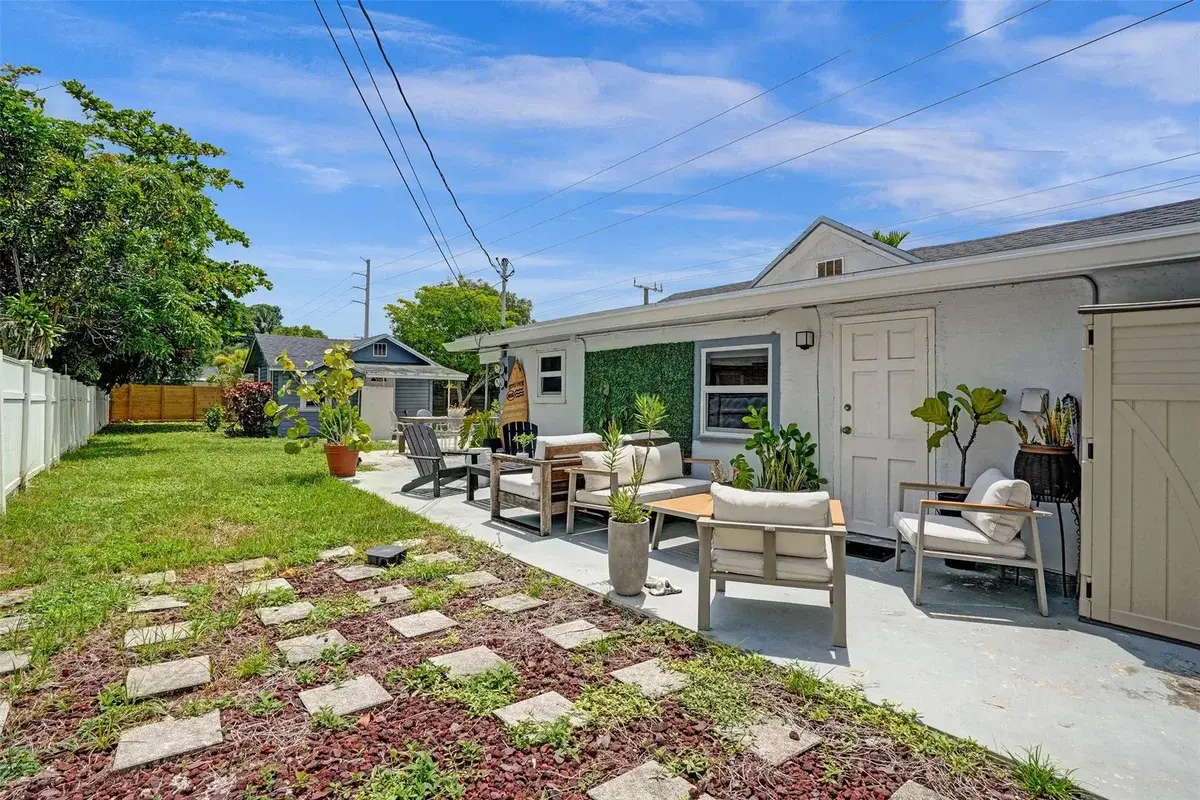 1201 N Andrews Ave, Fort Lauderdale: photo 1 of 48