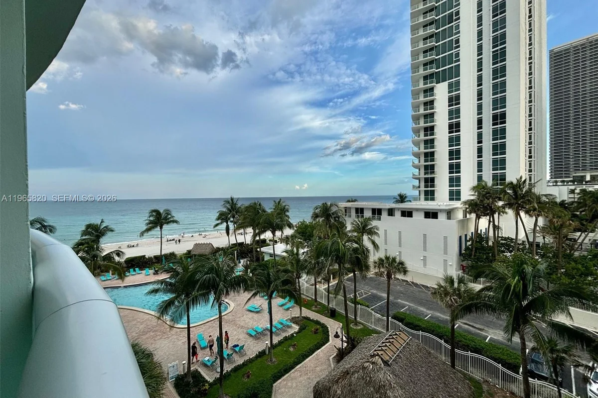 3901 S Ocean Dr #5H, Hollywood: photo 1 of 15