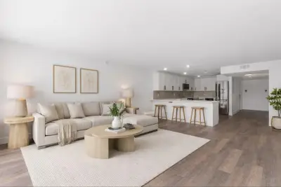 2800 N Palm Aire Dr #310, Pompano Beach: photo 1 of 28