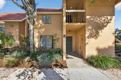11282 Green Lake Dr #104, Boynton Beach: photo 1 of 69