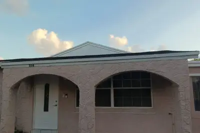 336 NW 7th Ct, Deerfield Beach: photo 1 of 4