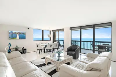 5380 N Ocean Dr #19e, Riviera Beach: photo 1 of 34