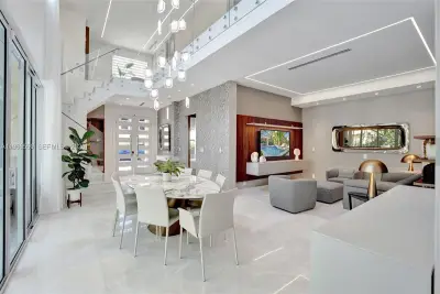 20824 NE 37th Ave, Aventura: photo 1 of 89