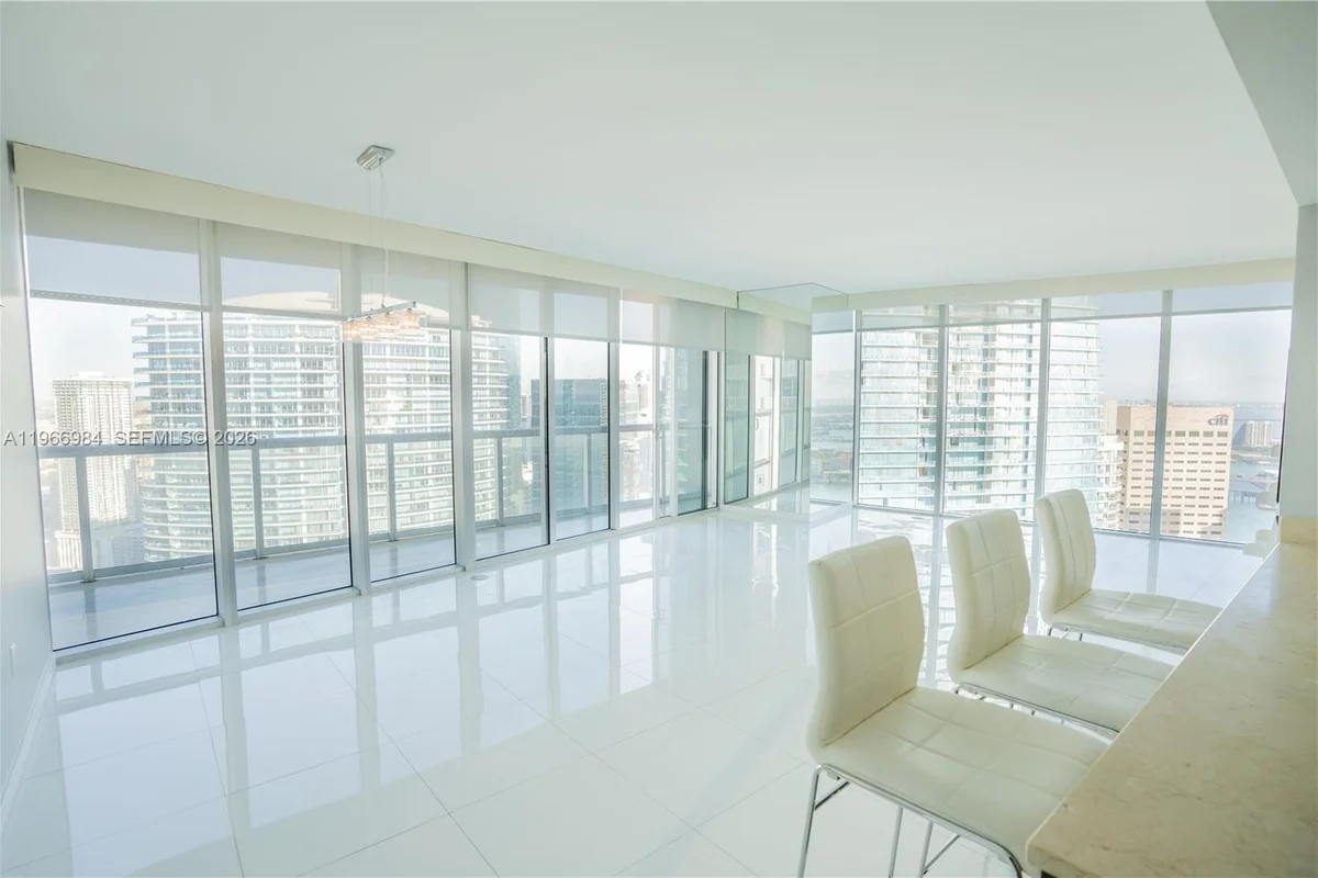 465 Brickell Ave #4802, Miami: photo 1 of 22
