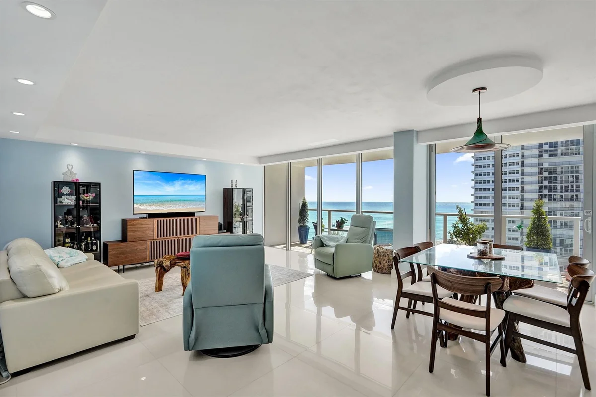4300 N Ocean Blvd #10m, Fort Lauderdale: photo 1 of 47