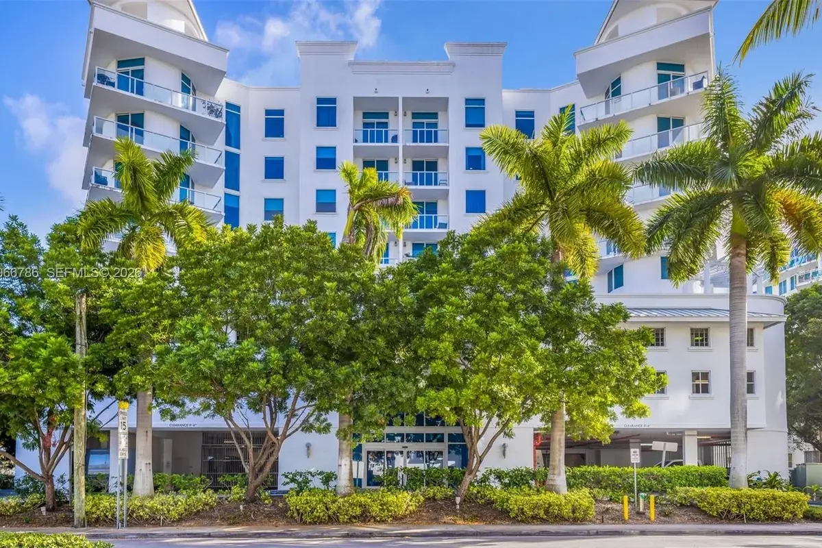 3030 NE 188th St #602, Aventura: photo 1 of 42