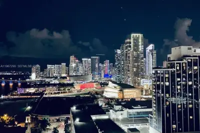 1750 N Bayshore Dr #2710, Miami: photo 1 of 28