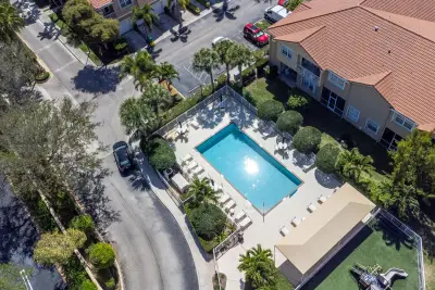 110 Lighthouse Cir #H, Tequesta: photo 1 of 40
