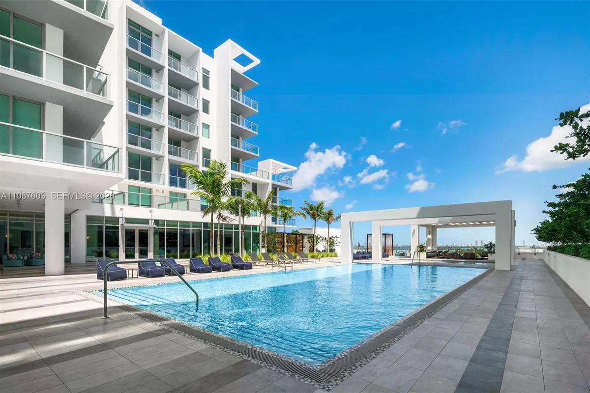 3900 Biscayne Blvd #S-218, Miami: photo 1 of 32