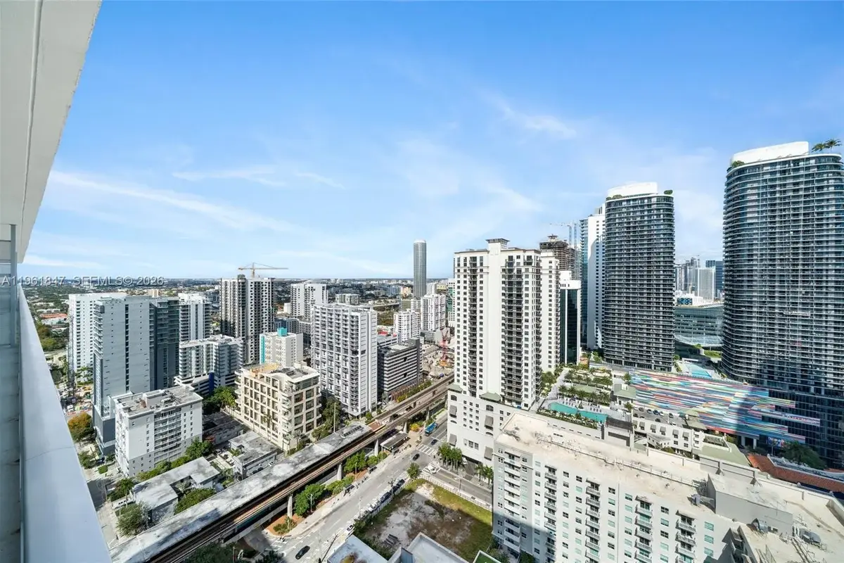 1111 SW 1st Ave #3422-N, Miami: photo 1 of 29