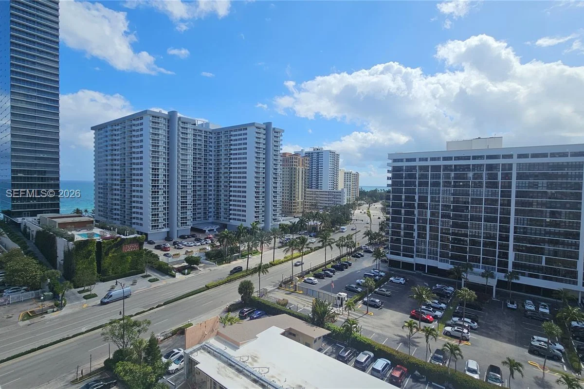 1985 S Ocean Dr #10J, Hallandale Beach: photo 1 of 50